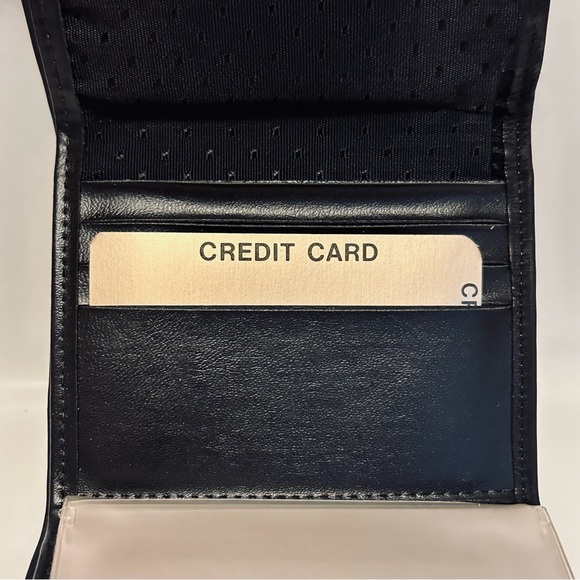 Vintage Princess Gardner Black Leather Wallet - Picture 9 of 13